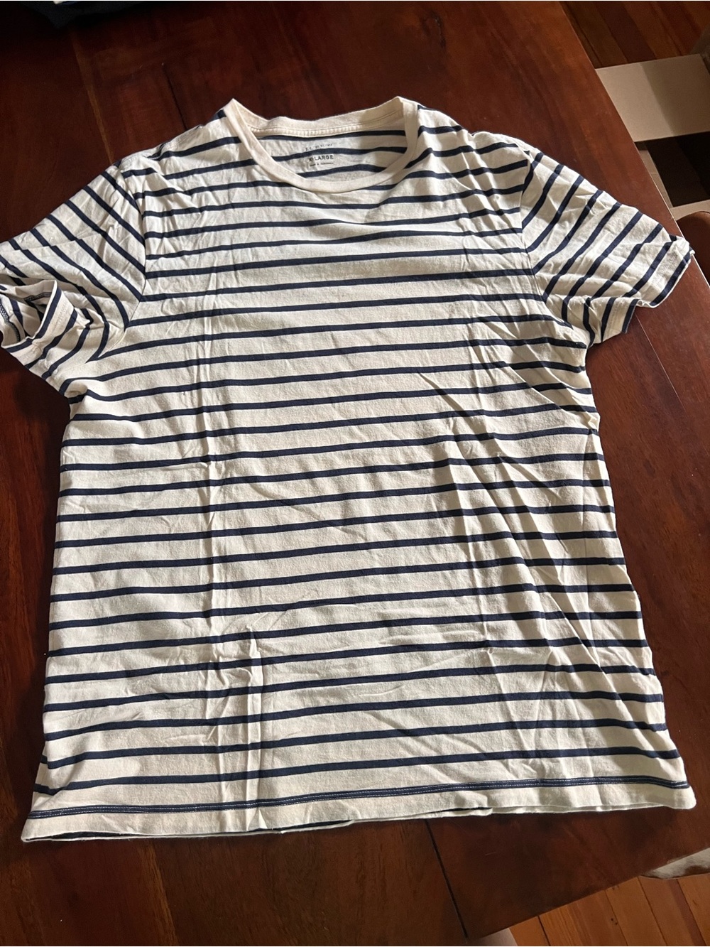 Men’s J Crew T Shirt | 100% Cotton | XL | Navy/Cream